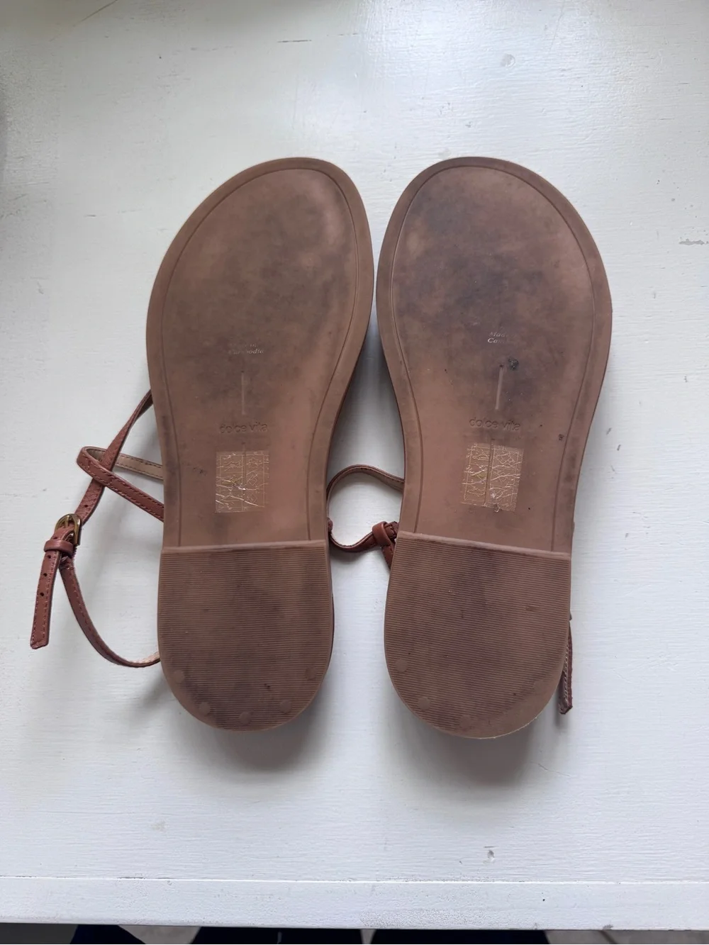 Dolce Vita Dom Sandals Saddle Leather